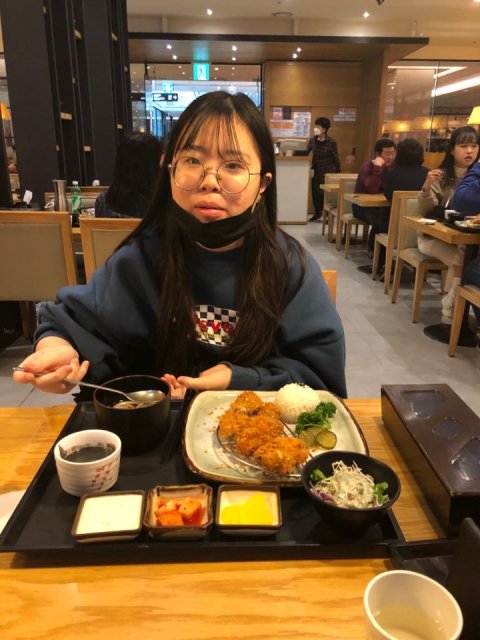 김민주